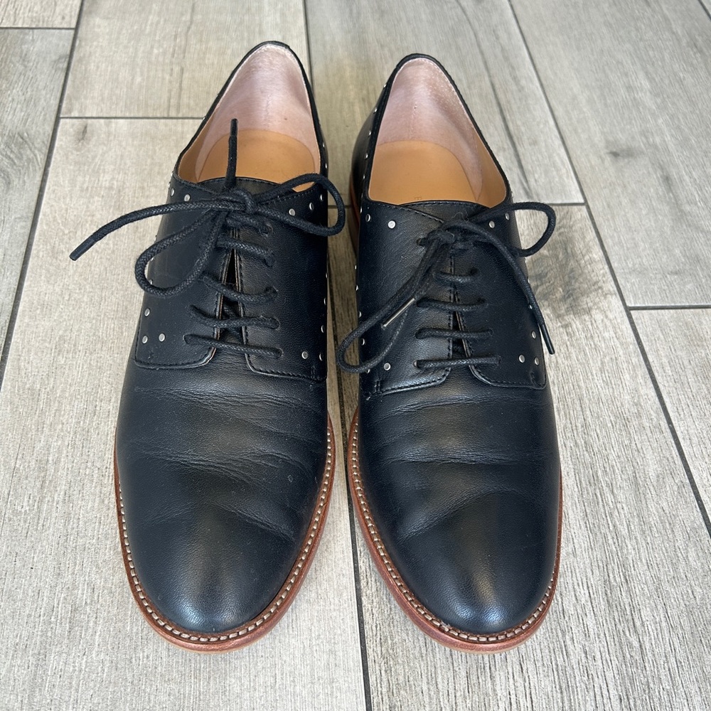 Banana Republic Black Leather Oxford Studded Shoes Wo - Gem